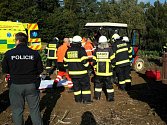 V Jablonném nad Orlicí došlo na poli k vážnému zranění chlapce.