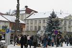 Silvestrovská veselice na náměstí v Chocni.