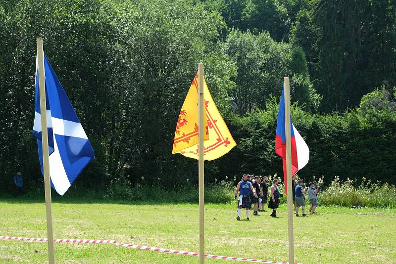 Highland games patří k nejstarším tradicím Skotska. Počátek her lze nalézt již v druhé polovině 11. století.