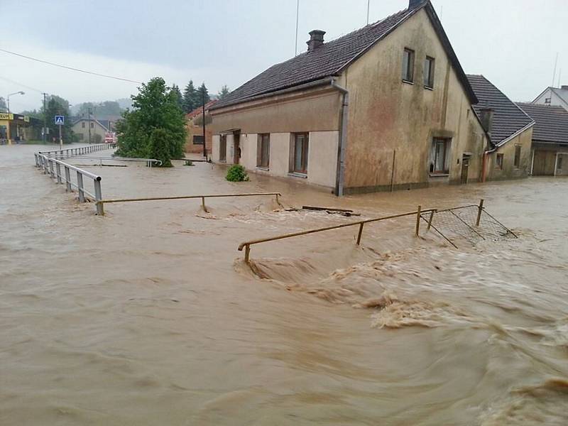 Blesková povodeň v Sopotnici.