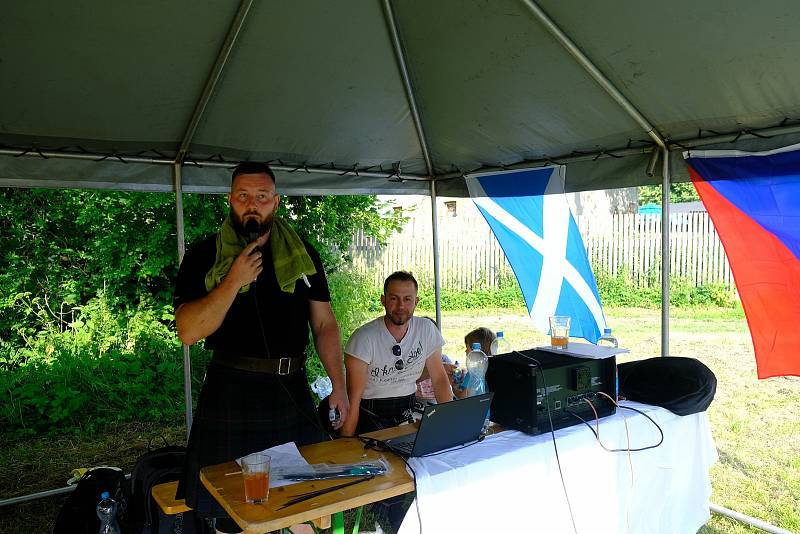 Highland games patří k nejstarším tradicím Skotska. Počátek her lze nalézt již v druhé polovině 11. století.