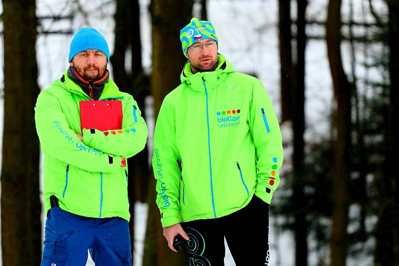 Láska jménem biatlon… Letohradský trenér žactva Jiří Faltus (vlevo) spolu s kolegou Petrem Grossmannem.
