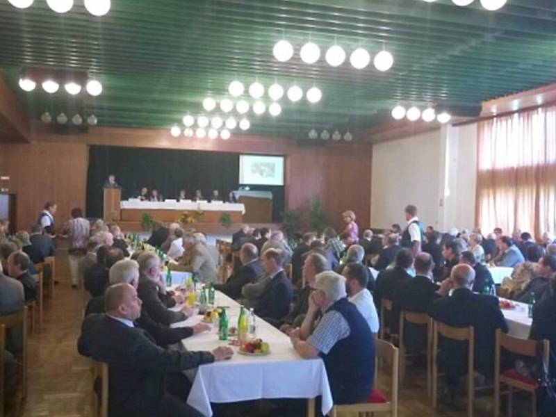 Konference v Českých Heřmanicích.