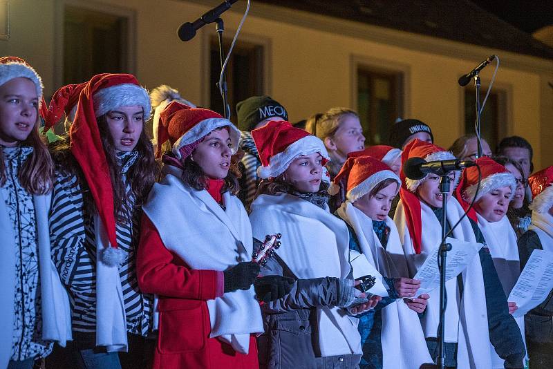 Akce Česko zpívá koledy v České Třebové.