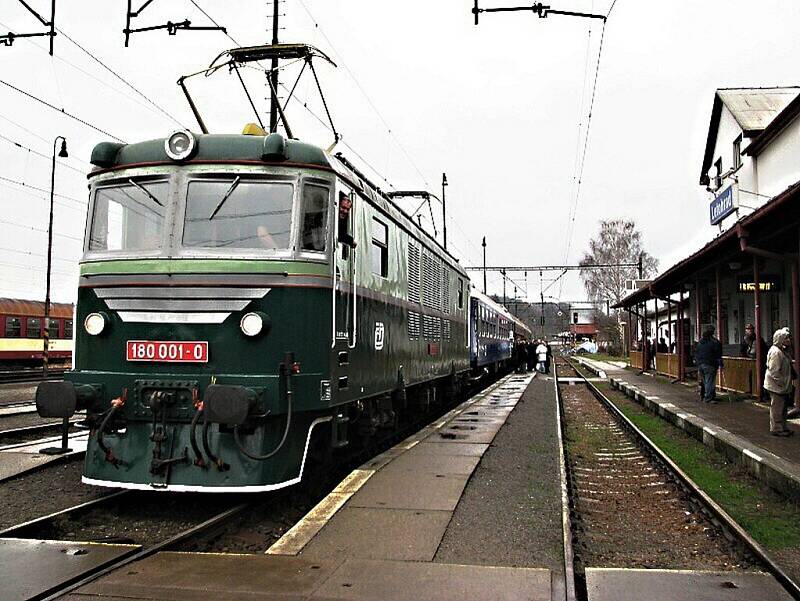 Ve čtvrtek byla otevřena trať mezi Letohradem a Lichkovem.