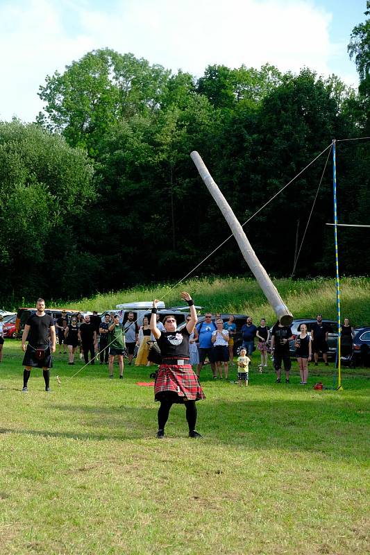 Highland games patří k nejstarším tradicím Skotska. Počátek her lze nalézt již v druhé polovině 11. století.