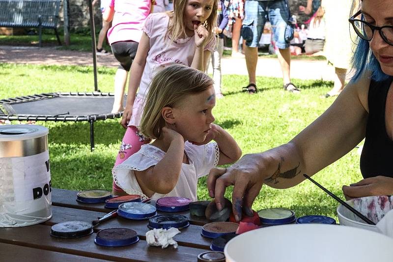 V sobotu se ve vysokomýtských Jungamnnových sadech konal rodinný festival.