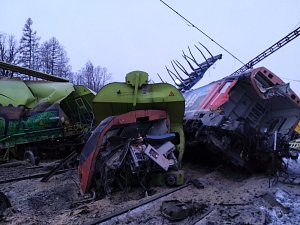 Srážka dvou nákladních vlaků za stanicí Česká Třebová.