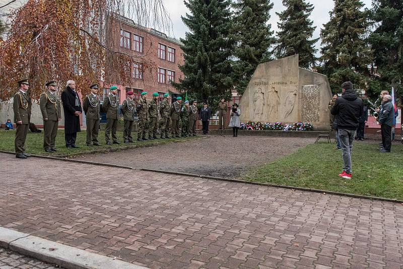 Uctili válečné veterány