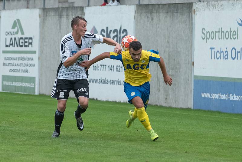 Fotbalisté Ústí nad Orlicí zahájili nový ročník třetí ligy vítězstvím nad rezervou Teplic 3:2.