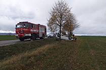 Dopravní nehoda se stala na silnici mezi Tatenicemi a Lubníkem na Orlickoústecku.