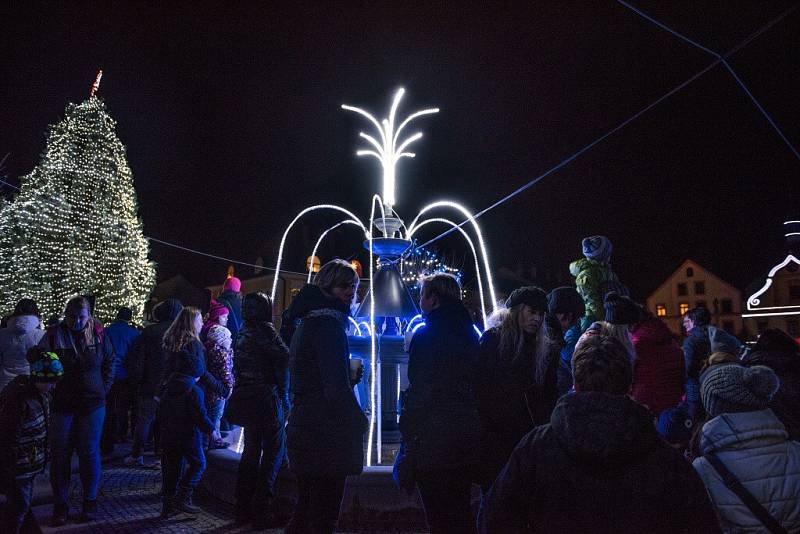 Zahájení adventu a výstavy betlémů v České Třebové.