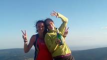 Darina Hrušková a Kateřina Balcarová si zaběhly z České Třebové na Sněžku. Trasu 160 kilometrů zvládly za tři dny.