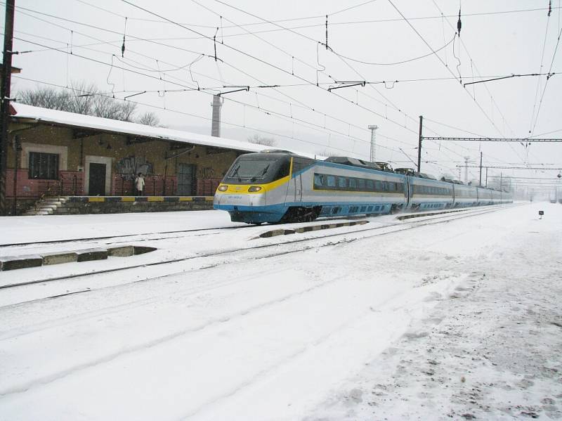 Ministr dopravy Petr Bendl přijel do Ústí nad Orlicí kvůli budově nádraží.