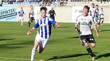 Fotbalisté Ústí nad Orlicí porazili v pátečním utkání ČFL Domažlice 3:0.