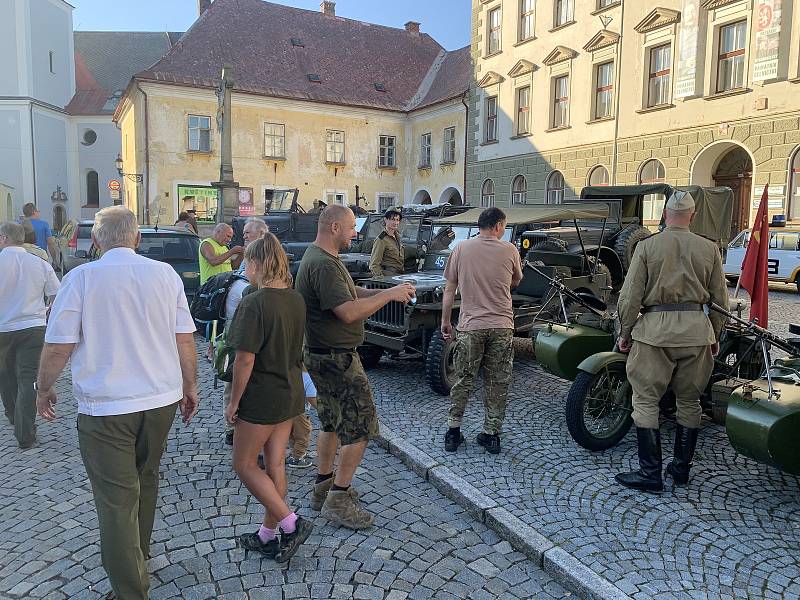 Spanilá jízda projížděla v sobotu 14. srpna Orlickými horami.