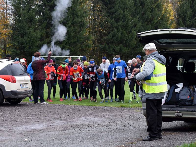 Z recese tradicí. Z Turecka do Austrálie si zaběhlo i v dešti devětadvacet sportovců