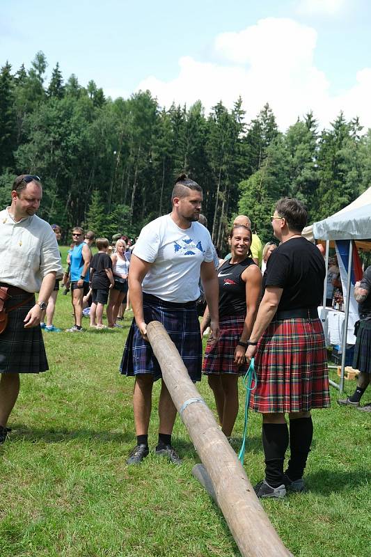 Highland games patří k nejstarším tradicím Skotska. Počátek her lze nalézt již v druhé polovině 11. století.