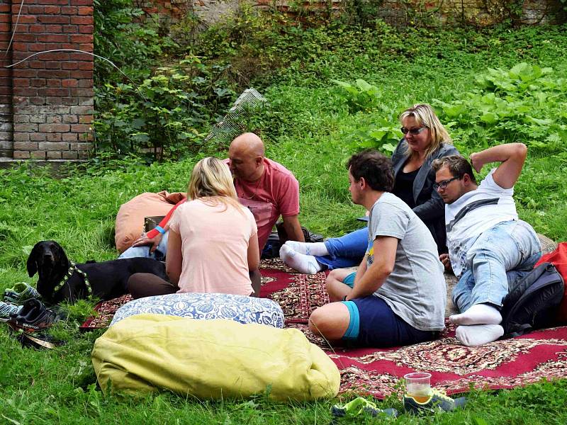 Expozici starých strojů oživil festival dobrého jídla a pití