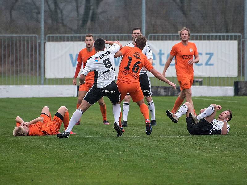 Česká fotbalová liga: TJ Jiskra Ústí nad Orlicí - TJ Sokol Živanice.