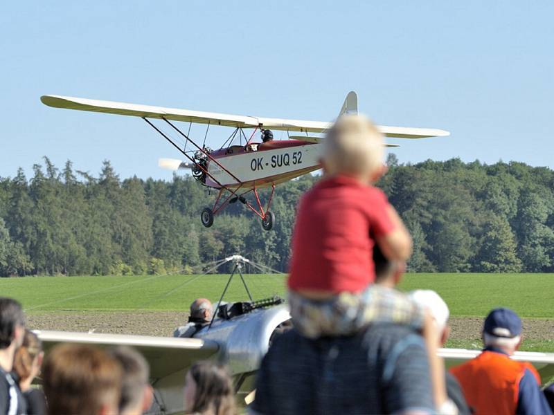 Slet ultralightů v Jehnědí 2013.