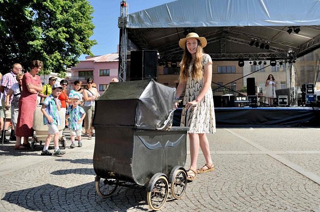 Sodomkovo Mýto se ponořilo do 'starých dobrých časů' - Deník.cz