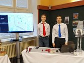 Čtyři studenti vymysleli mobilní zařízení, které měří znečištění ovzduší