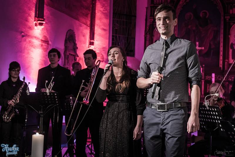 Festival Hudba pomáhá v kostele sv. Petra a Pavla v Morašicích.