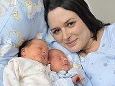 Ondřej a Anna Čadovi jsou dvojčátka, která se 29. června v 7.54 a 7.57 narodila manželům Jaroslavě a Lukášovi z Lanškrouna. Děti vážily 2,7 a 2,44 kg.