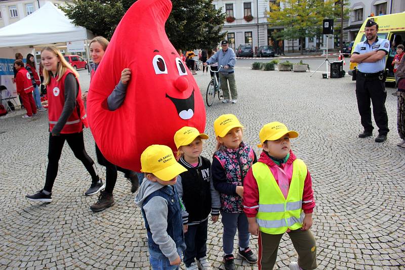 Poslední zastavení letošních Světových dnů první pomoci se konalo v úterý na Tyršově náměstí v Chocni.