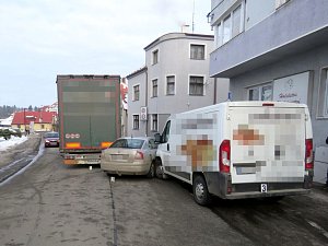 Dopravní nehoda kamionu v Žamberku.