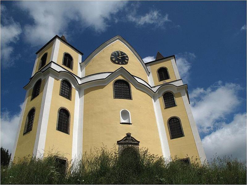 Mezi nejatraktivnější místa česko-polského pohraničí patří bezesporu kostel v Neratově.