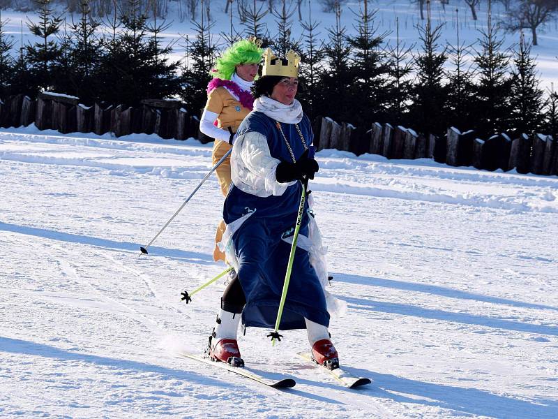 Maškarní na lyžích v Letohradu - Kunčicích.