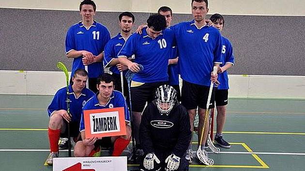 Zástupci učiliště ze Žamberka uspěli na florbalovém turnaji.