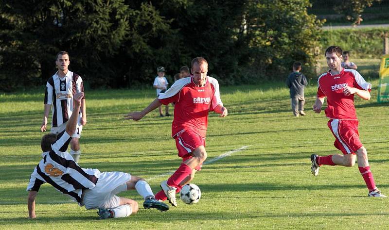 Dlouhoňovice - Albrechtice 1:2.