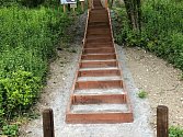 Ve sportovně relaxačním areálu na Vinicích ve Vysokém Mýtě vyrostlo výběhové schodiště s celkovým převýšením 18 metrů.