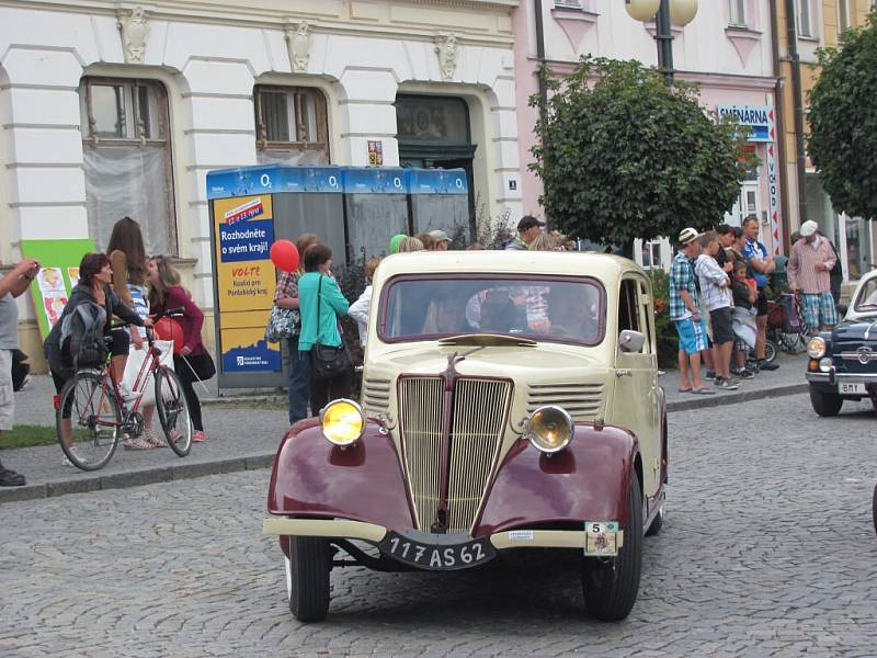 Veteránisti Lanškroun na Lanškrounské kopě. 