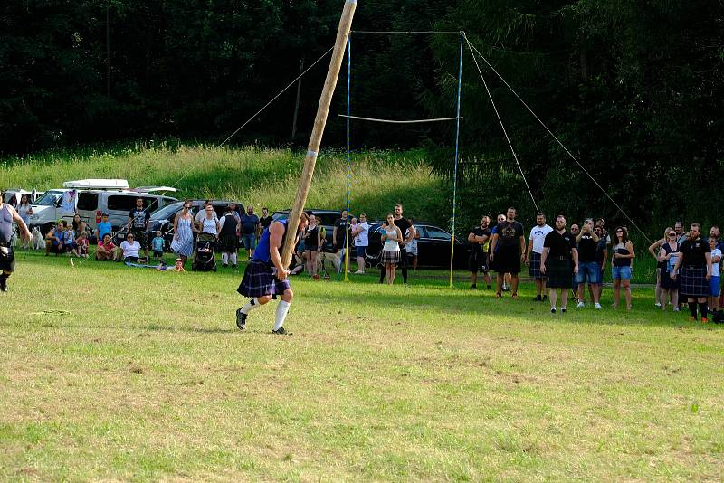 Highland games patří k nejstarším tradicím Skotska. Počátek her lze nalézt již v druhé polovině 11. století.