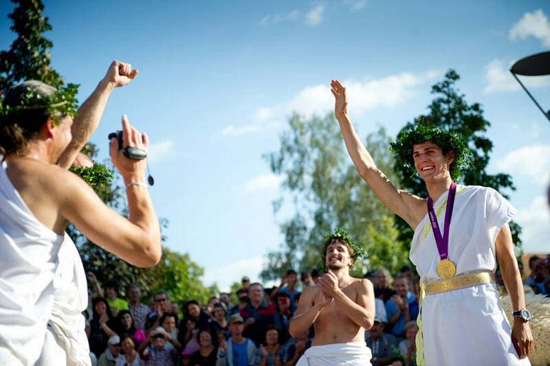 Ústí vítalo olympijského vítěze Jardu Kulhavého.