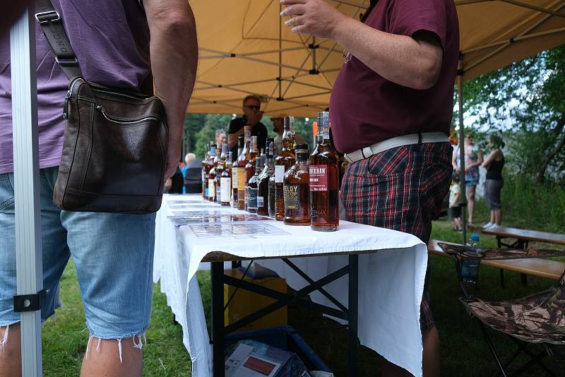 Highland games patří k nejstarším tradicím Skotska. Počátek her lze nalézt již v druhé polovině 11. století.