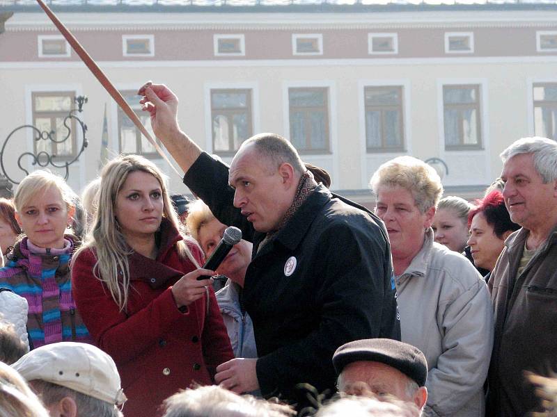 Prezident Miloš Zeman při své třídenní cestě Pardubickým krajem navštívil i Lanškroun.