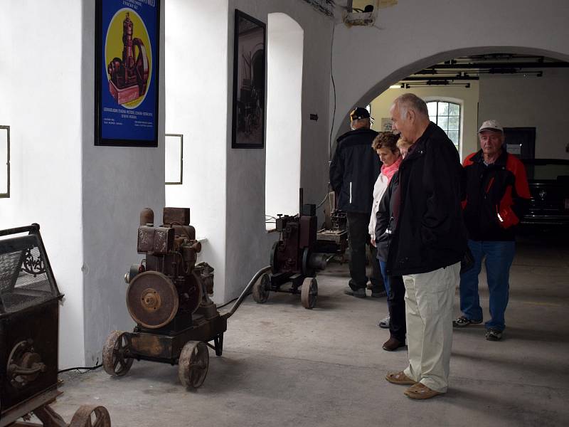 Muzeum starých strojů otevřelo dveře i do televizních kulis