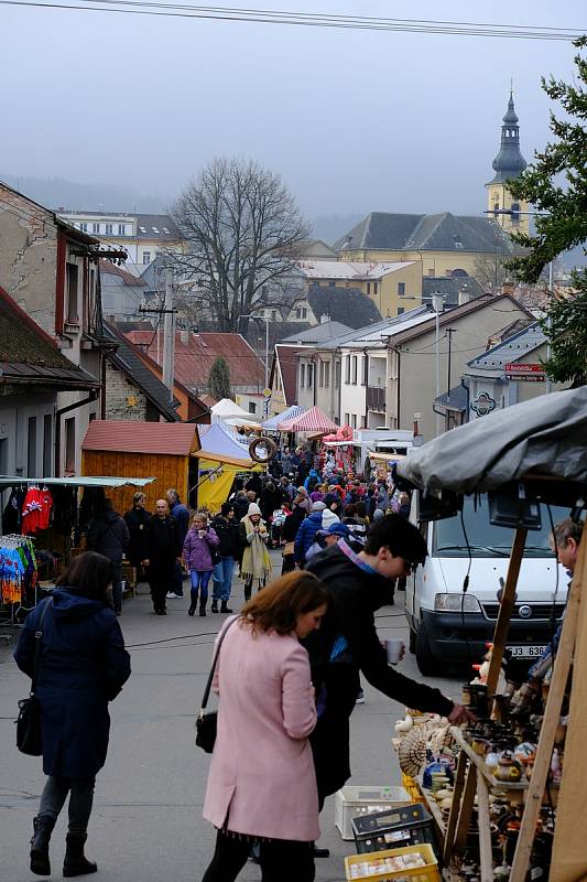 Česká Třebová v sobotu pořádala již 60. ročník Jabkancové pouti.