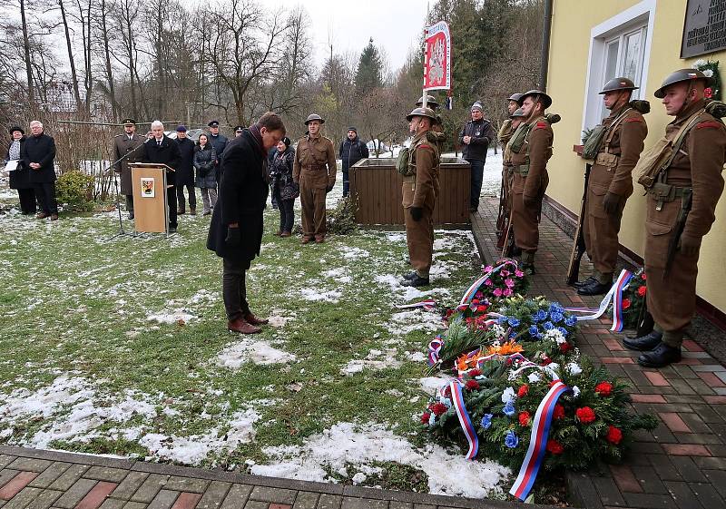 V Žamberku si připomněli 77. výročí od odhalení zpravodajské skupiny BARIUM gestapem.