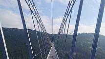 Visutý most se otevře v polovině května.