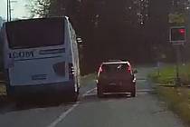 Řidiče autobusu šetří policie