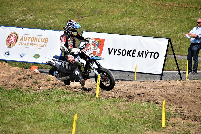 Vysokomýtský autodrom hostil světový šampionát závodu supermoto.