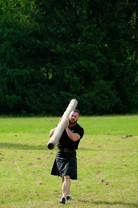 Highland games patří k nejstarším tradicím Skotska. Počátek her lze nalézt již v druhé polovině 11. století.