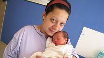 Samantha Csökasová, tak se jmenuje dcera Petry Csökasové a Lubomíra Randuse z Králík, která se jim narodila 15. dubna v 6 hodin s hmotností 2,5 kg.