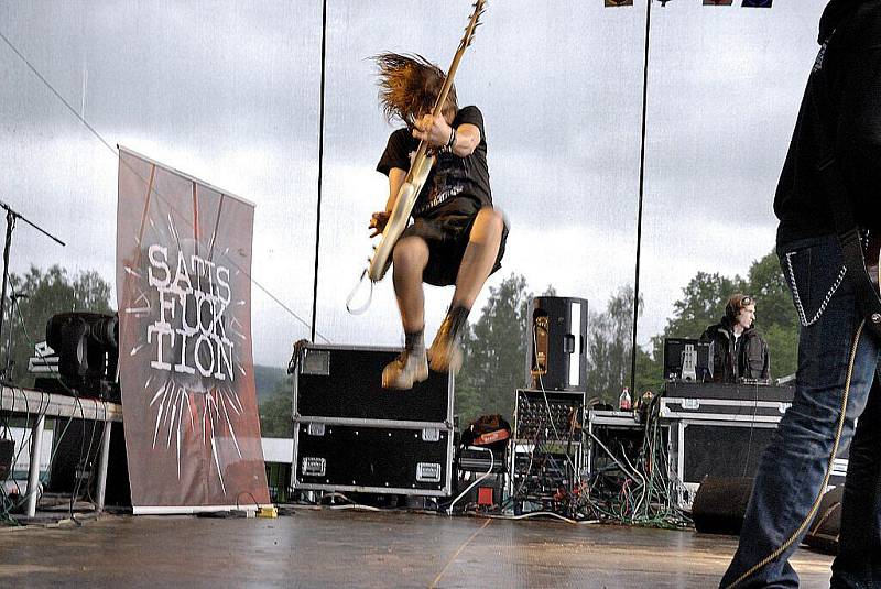 V Žamberku odstartoval ve čtvrtek 3. června největší regionální festival v republice - třídenní Jam Rock.